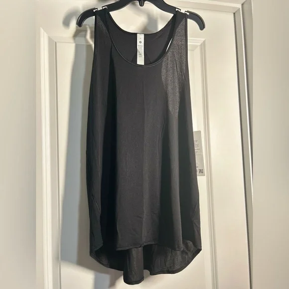 Lululemon Essential Pleated Tank - Picture 2 of 4